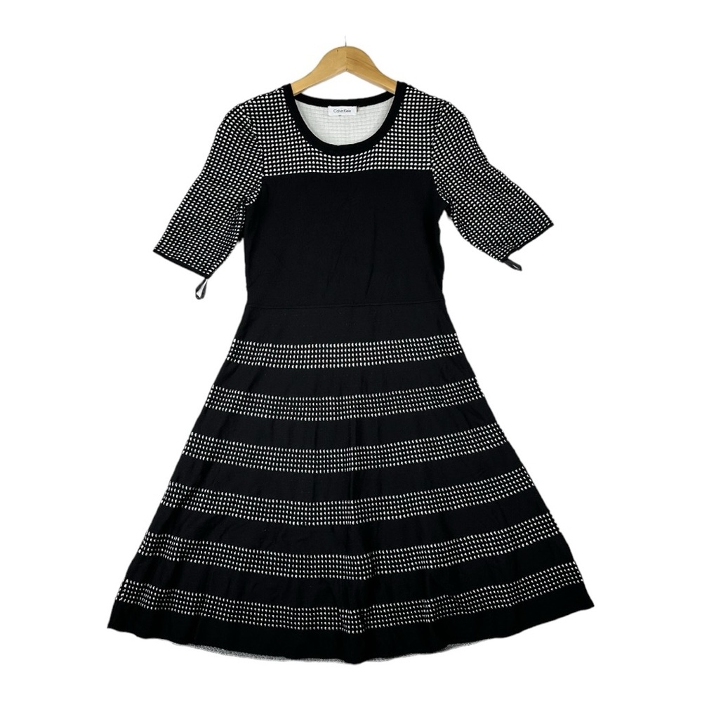 Calvin Klein Black and White Knit Midi Dress Size Medium